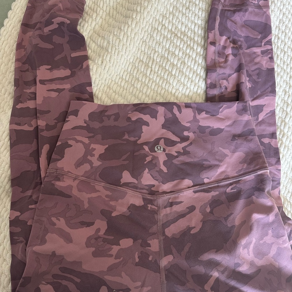 lululemon athletica Mauve Camo Leggings